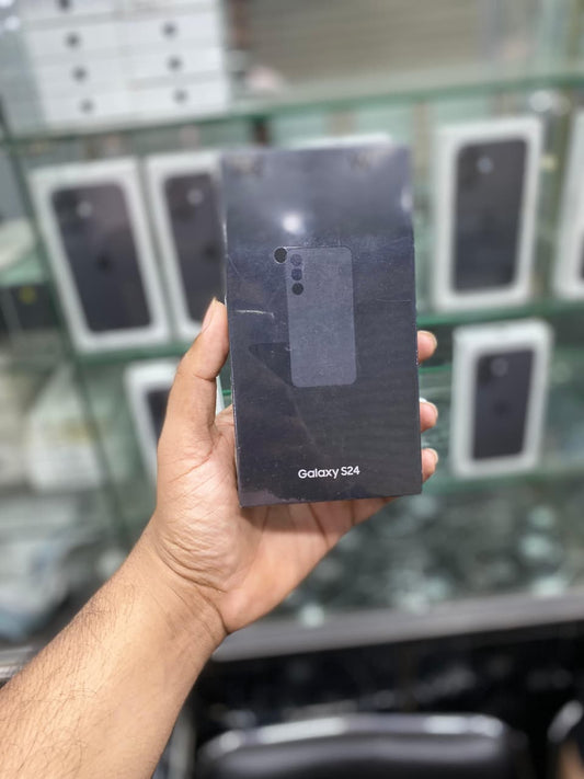 Samsung Galaxy S24 Black ⚫️ | 8GB + 128GB | Non PTA | Box Packed